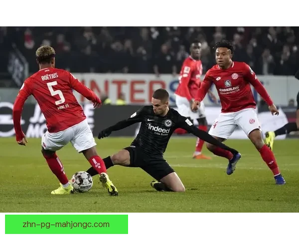 科布雷洛主场两球完胜圣菲利普联全场表现强势展现攻防统治力